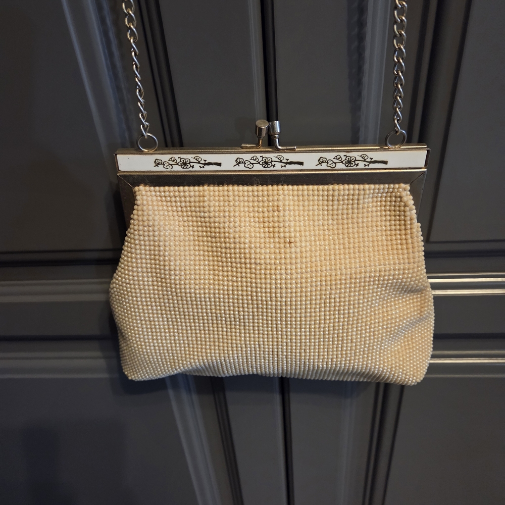 Chic Beaded Vintage Evening Bag /Hong Kong